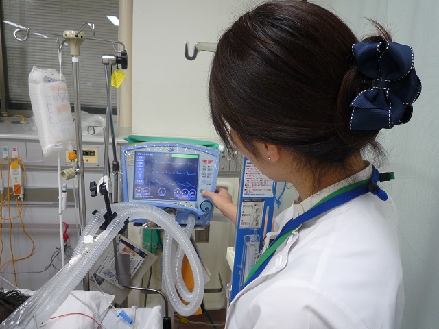 人工呼吸療法業務