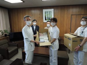滋賀県自治体労働組合総連合様より感染防護具寄贈