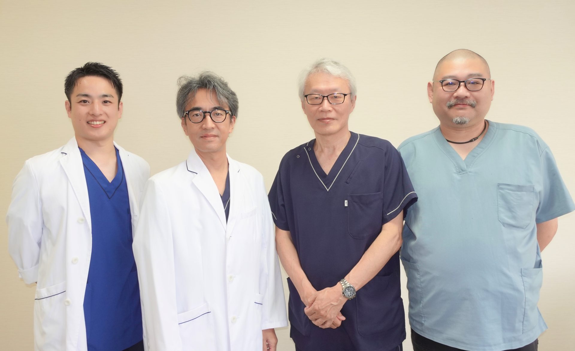 脳神経外科集合写真